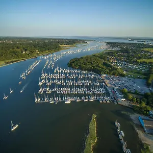 Mercury Yacht Harbour And Bursledon